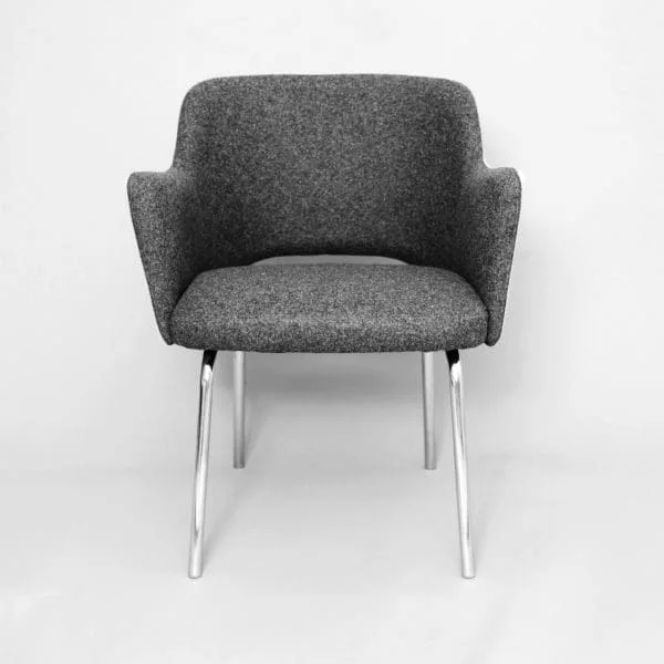 Eero Saarinen Style Executive Armchair for Knoll - Image 2