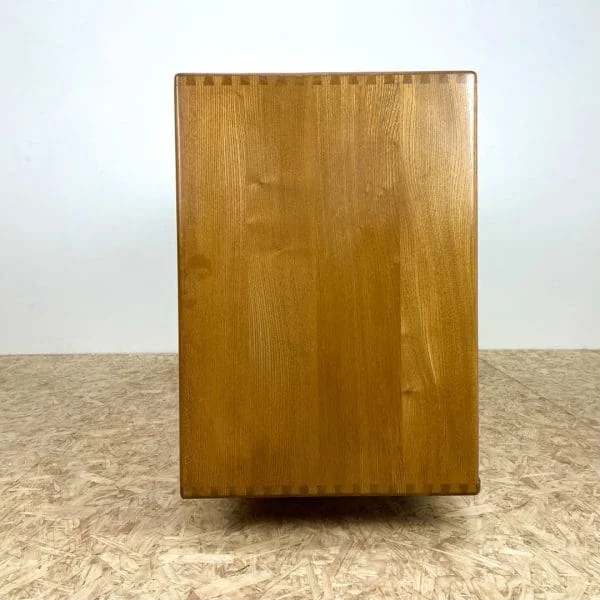 Mid Century Elm Sideboard by Ercol - Image 7