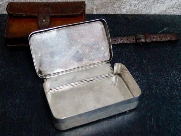 Army and Navy Silver Plated Sandwich Tin and Leather Case - Image 7