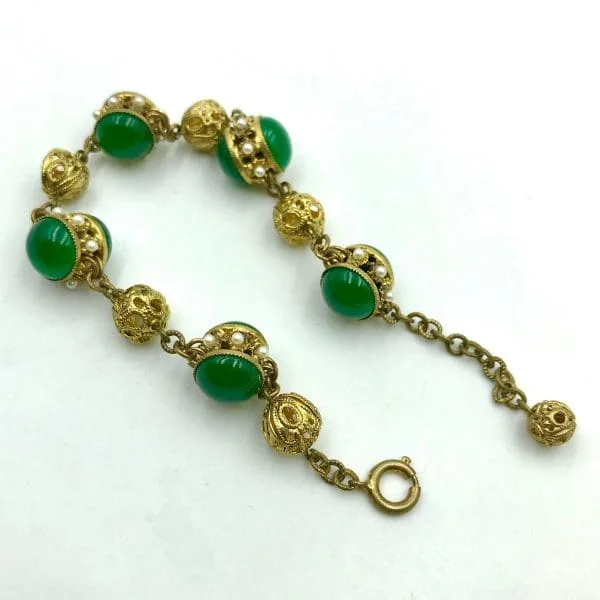 Vintage Chanel Chrysoprase Gripoix Glass Cabochon Bracelet Circa 1950s - Image 2