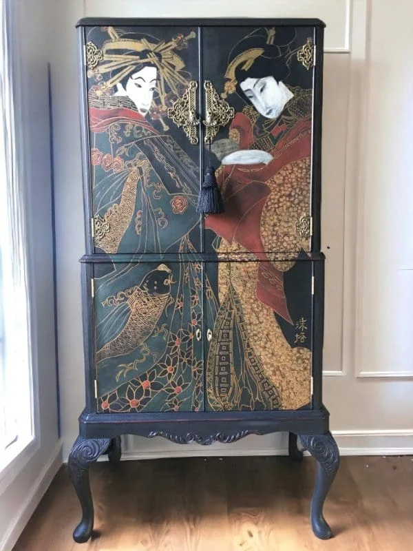 Queen Anne Vintage Reproduction Cocktail Cabinet. 'Geisha' - Image 16