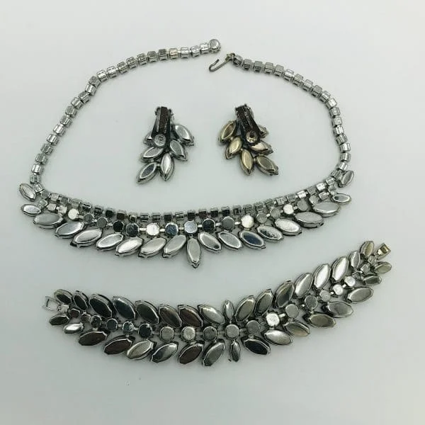 Weiss Black and Clear Crystal Parure Jewellery Set - Image 3