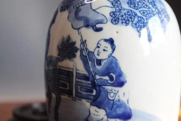 Antique Blue and White Chinese Jar Qing Dynasty - Image 3