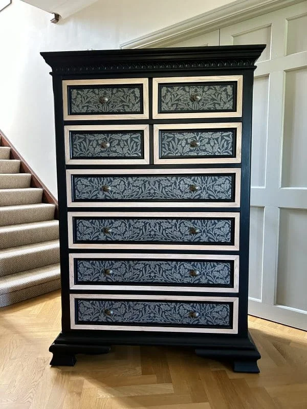 Chest of Drawers. Vintage. Solid wood. William Morris. Handpainted. - Image 19