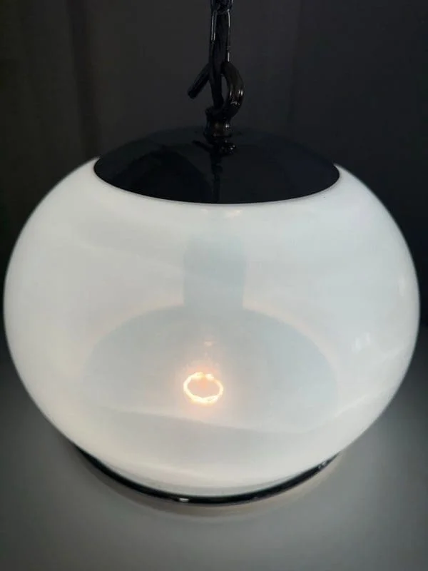 Mid-Century White Plexiglass Space Age Guzzini Hanging Light - Image 10