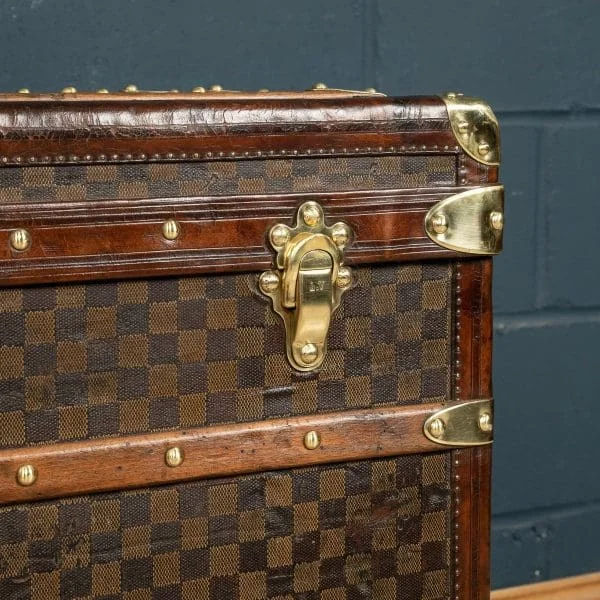 Louis Vuitton Trunk Covered in Damier Canvas France Circa 1900 - Image 17