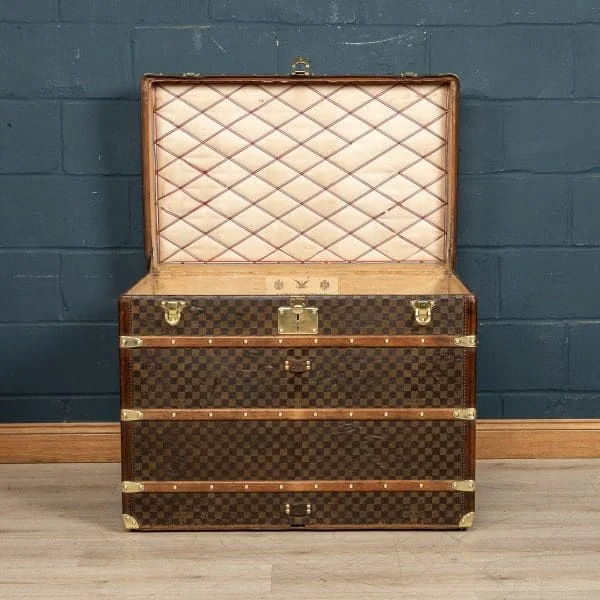 Louis Vuitton Trunk Covered in Damier Canvas France Circa 1900 - Image 8