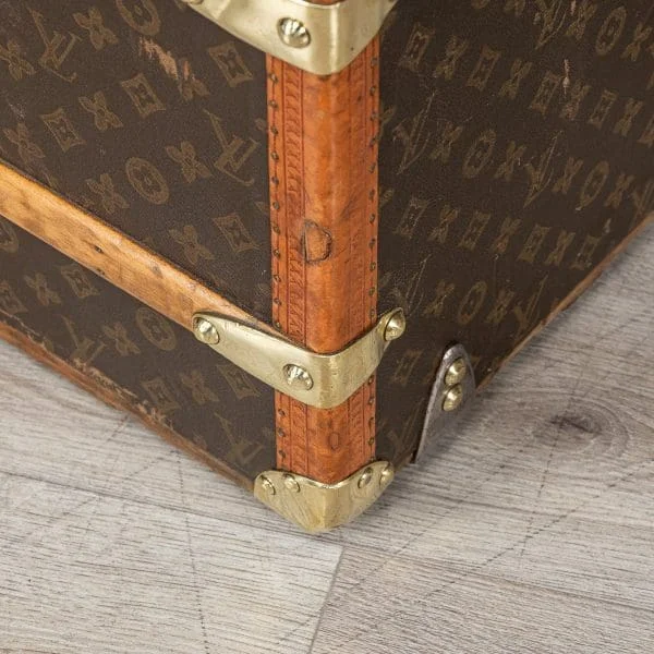 Louis Vuitton Trunk in Monogrammed Canvas France Circa 1930 - Image 25