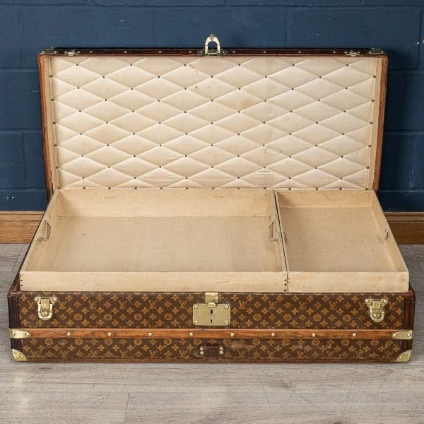 Louis Vuitton Cabin Trunk, France Circa 1910 - Image 7