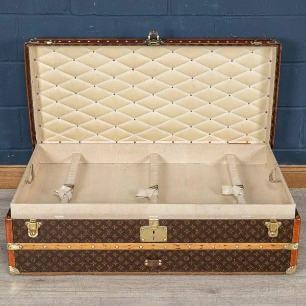 Louis Vuitton Cabin Trunk in Monogrammed Canvas, France Circa 1930 - Image 8