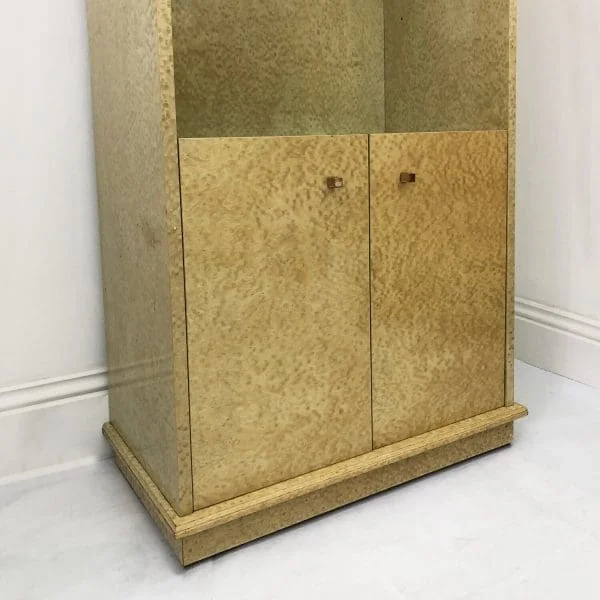 Studio Smania Tall Briar Burl Display Cabinet Circa 1980s - Image 9