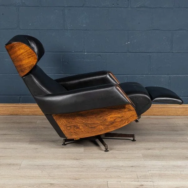 Mid Century Black Leather Recliner by Poltrona Oscar, Italy 1965 - Image 12