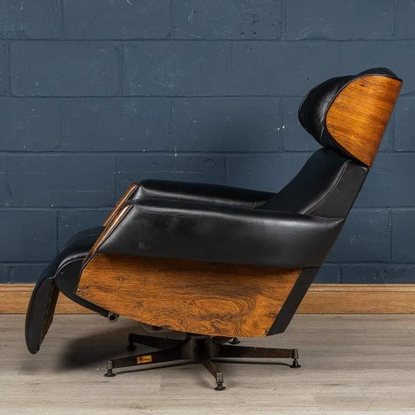 Mid Century Black Leather Recliner by Poltrona Oscar, Italy 1965 - Image 16