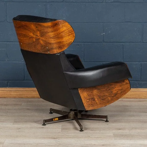 Mid Century Black Leather Recliner by Poltrona Oscar, Italy 1965 - Image 8