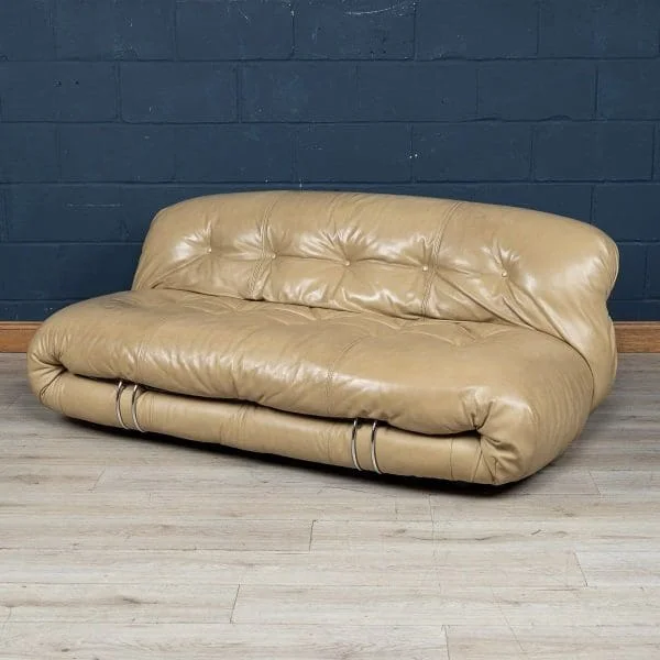 Late 20th Century Soriana Sofa in Beige Leather by Tobia Scarpa for Cassina Italy - Image 2