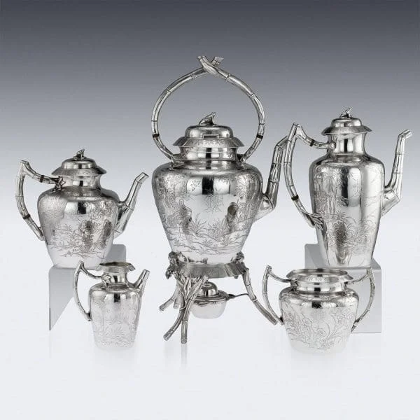 Victorian Aesthetic Movement Solid Silver Tea Service, London 1880 - Image 5