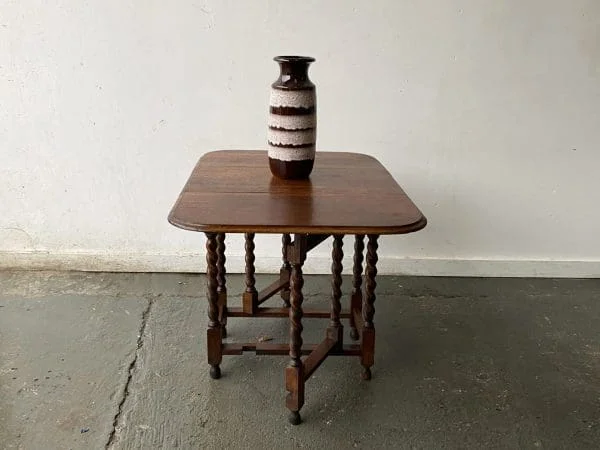 Late 19th century solid oak barley twist drop leaf table - Image 3