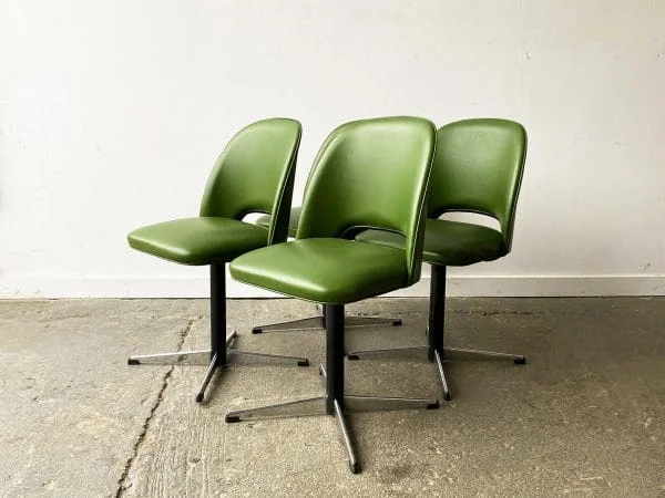 Mid-Century Modern 1960s swivel dining/kitchen/office chairs set of 4