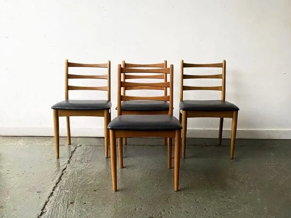 Set of 4 1970's Mid-Century dining chairs by Schreiber Furniture