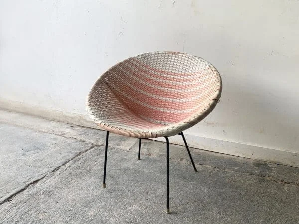 Original 1950’s Vintage Sputnik Satellite outdoor and indoor cone chair - Image 3