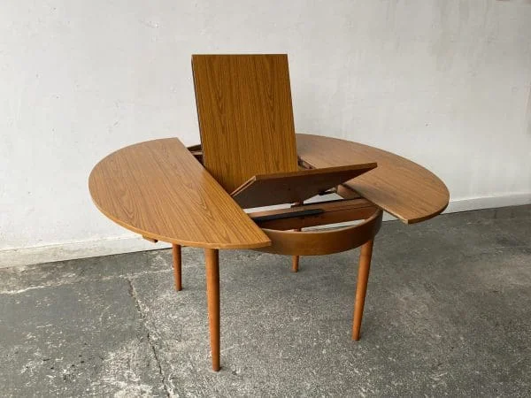 1960’s mid century Formica extending dining table by Schreiber - Image 7