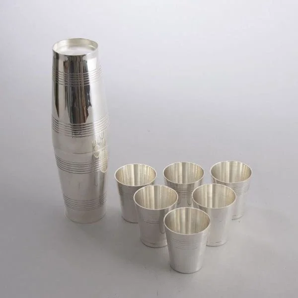 Gaskell/Chambers Art Deco Cocktail Set Silver Plated Cocktail Shaker & Six Cups - Image 3