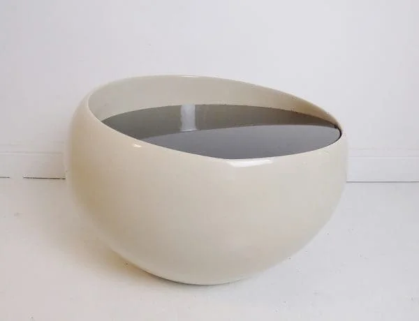 Vintage Space Age Fibreglass Pod Coffee Table - Image 4